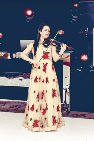 Bollywood Violinist  - Photo 9