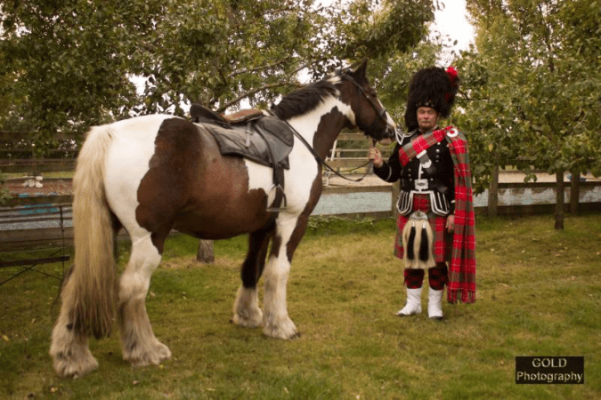 Mike Simmons Bagpiper - Photo 4