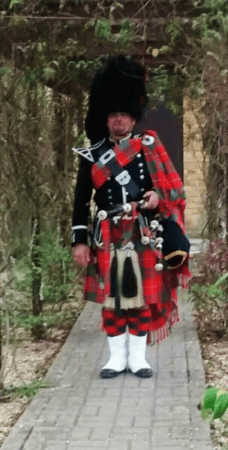 Mike Simmons Bagpiper - Photo 17