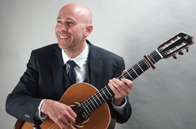 Stephen Anderson - Classical Guitarist - Photo 3