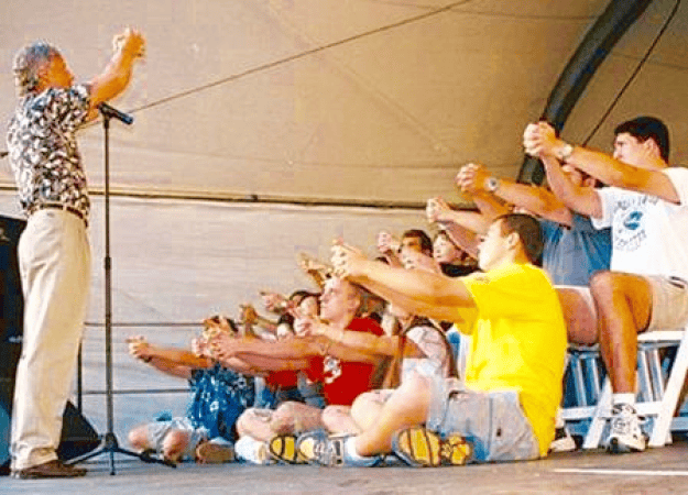 Barry Jones Comedy Hypnotist - Photo 8