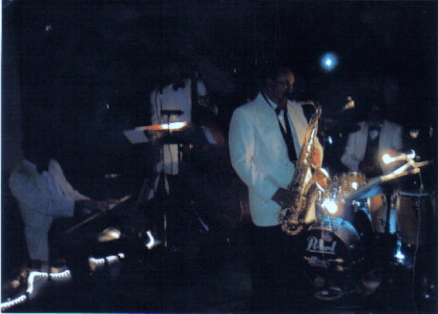 Sax Pack  Swing solo  - Photo 6