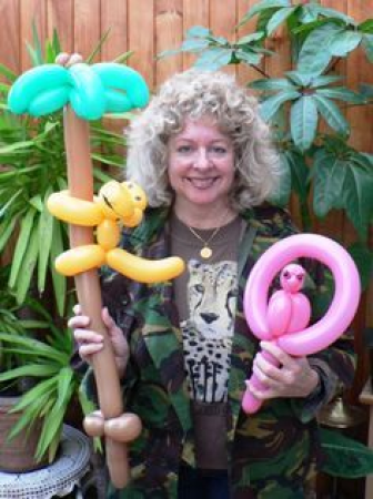 Balloon Modelling & Big Cat Jungle parties - Photo 6