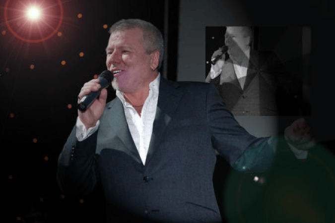 Gordon Mark Webber - Singing guitarist  - Photo 4