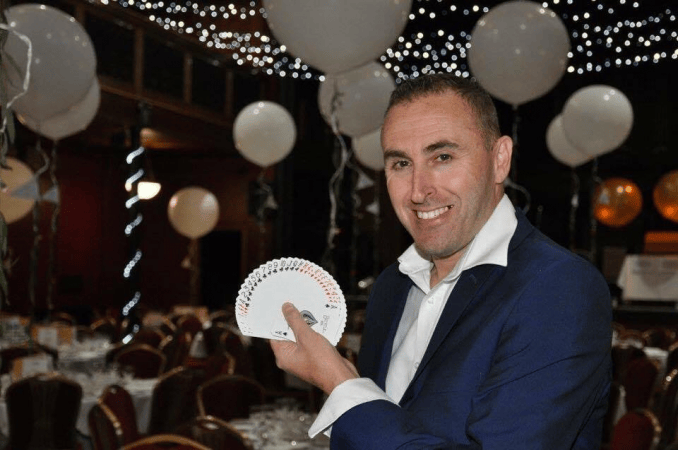 Adam Smith Magician - Close up, Sleight of hand specialist  - Photo 21