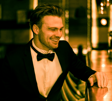 Chris James - Photo 8