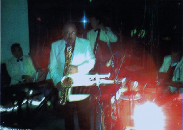 Bobtet & Swing Kings 5pc - Photo 3