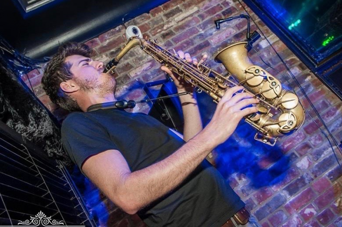 Joe Glynn Sax - Photo 9