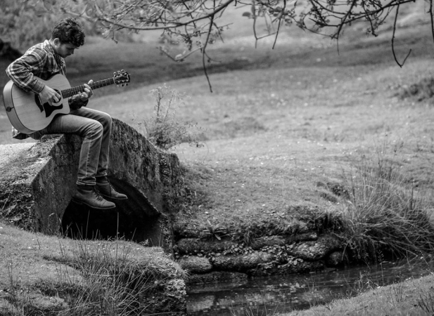 Pete Izzard - Photo 4
