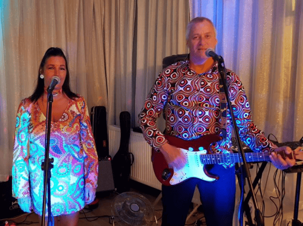 Carousel Duo - Photo 9
