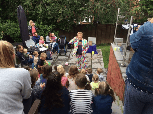 Magic Kev's Birthday Party Magic Shows. - Photo 13