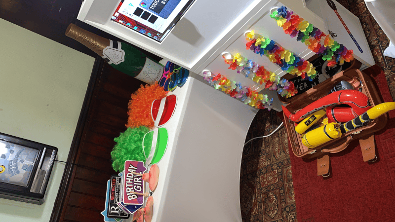 3 Hour Photo Booth Hire - Photo 3