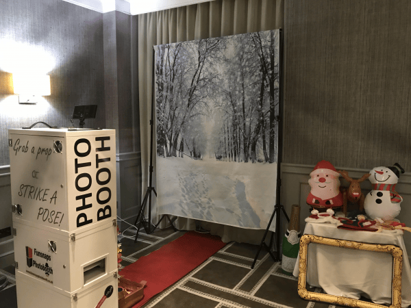 3 Hour Photo Booth Hire - Photo 4