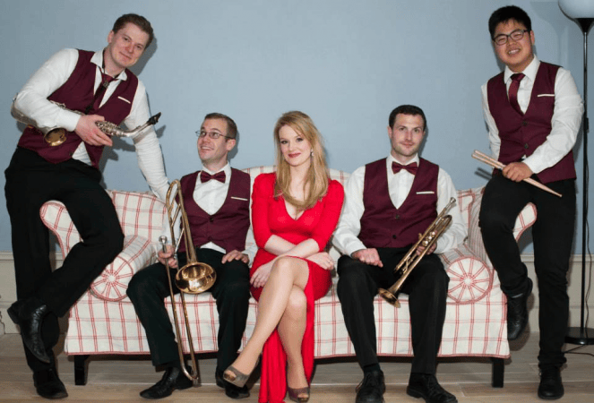 Melanie Macro - Photo 12