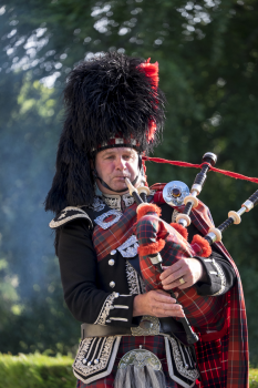 Spud the Piper