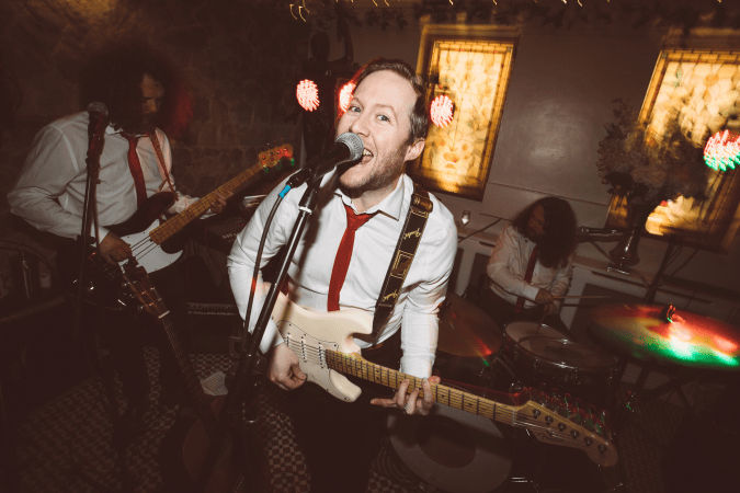 The Hound Dogs - Photo 7