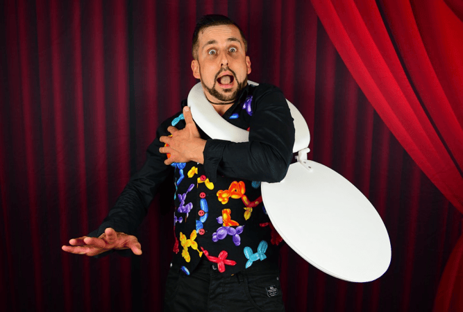 CLUMSY ENTERTAINMENT - Photo 2