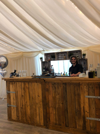 Kennedy's Mobile Bar - Photo 2
