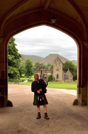 The Derbyshire Piper - Bagpiper - Photo 7
