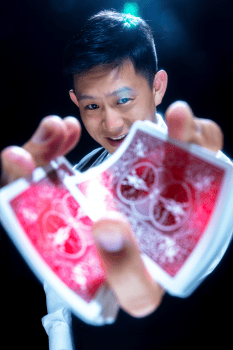 Virtual Magic and Mindreading