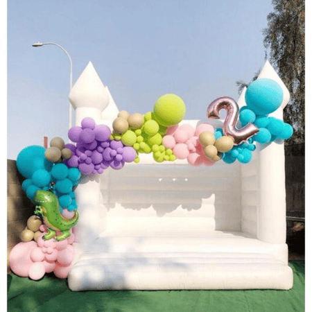 White Bouncy Castle - Photo 2