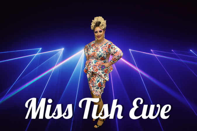 Miss Tish Ewe - Photo 16