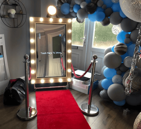 Magic Mirror Photo Booth - Photo 6
