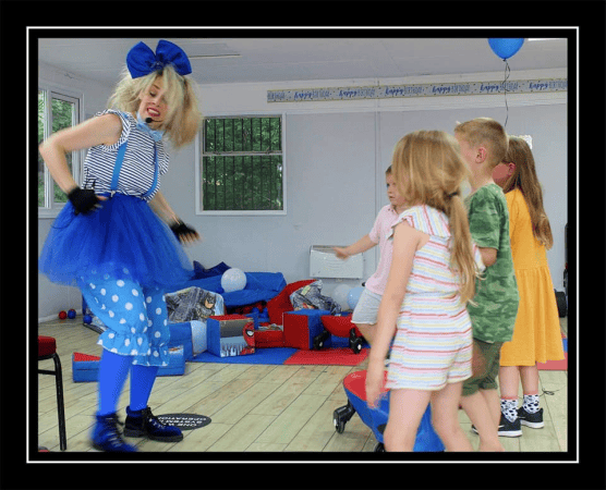 PINKIE PARTIES - Photo 3