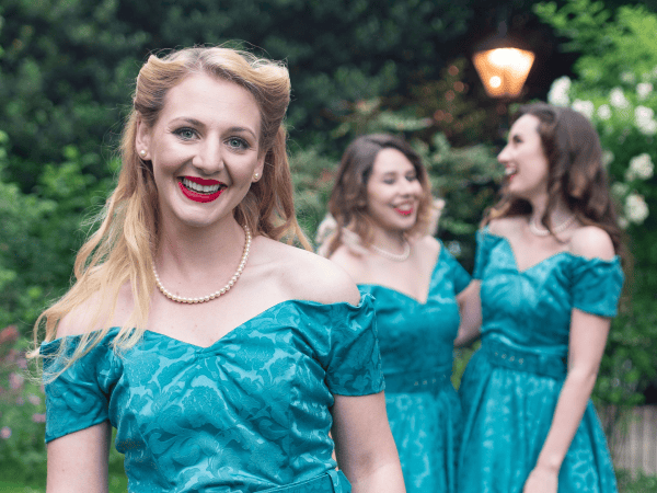 The Jingle Belles - Photo 6