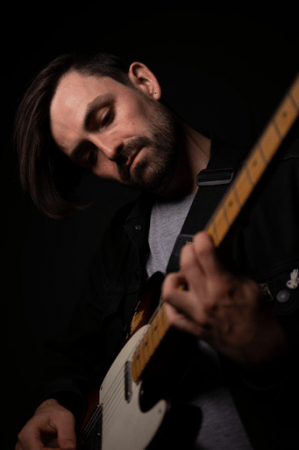Luke Godwin - Photo 6