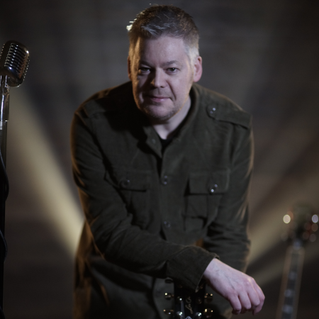 Paul Wilson-Singer Guitarist and DJ. - Photo 5