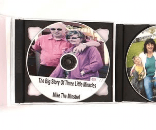 Fully Personalised Singing Telegram - Photo 8