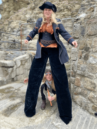Pirate or Queens Guard Stilt walking  - Photo 3