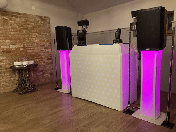 Virtual DJ Brings The Best Vibes To Dance-Floors - Photo 2