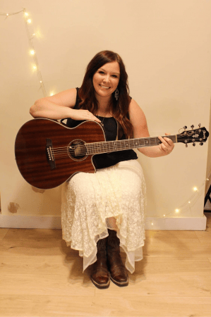 Amy Faith Morley - Photo 3