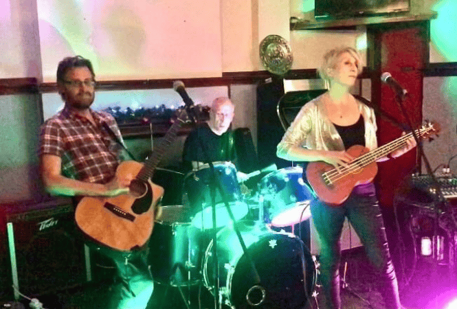The Rhythm Foxes  - Photo 5