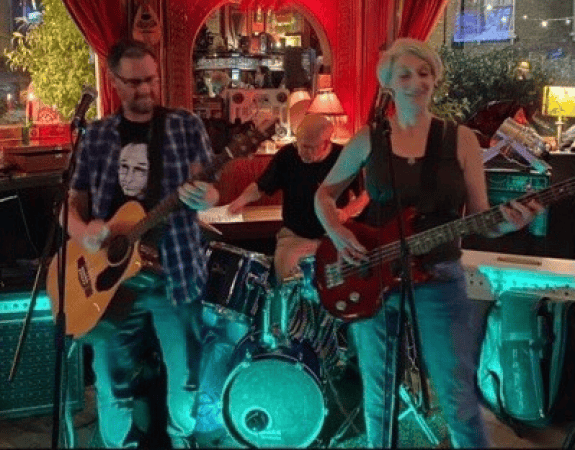 The Rhythm Foxes  - Photo 6
