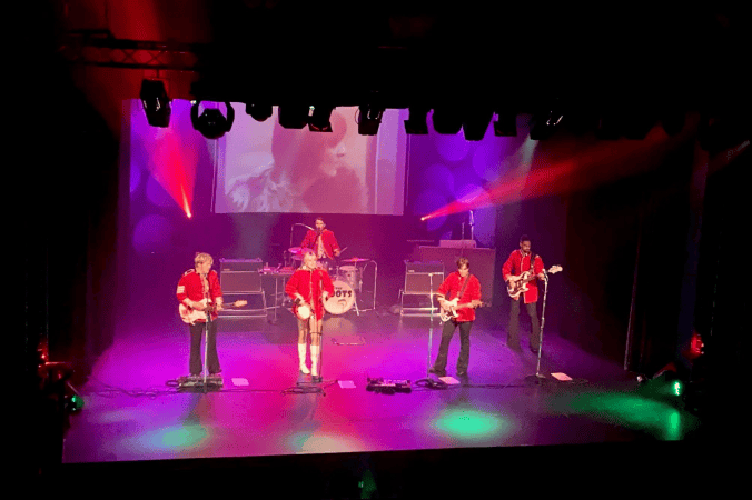 The Zoots - Photo 8