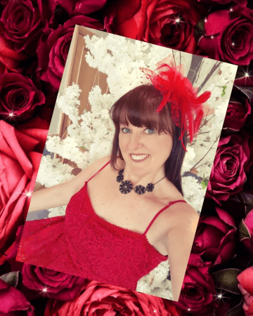 Alison Moyna - Photo 5