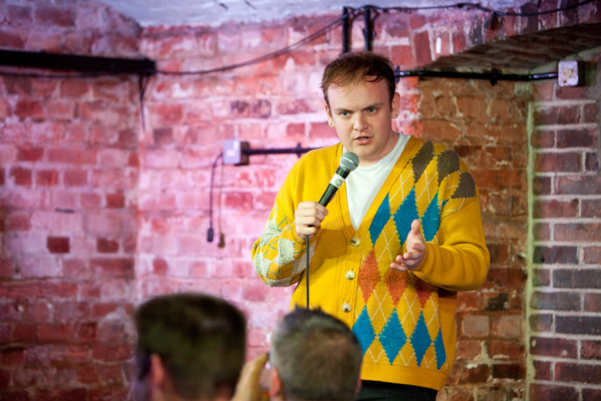 TOP QUALITY STAND-UP COMEDY - Photo 3