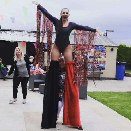 Circus Acts - Fire, Stilts, Dancers - Photo 12