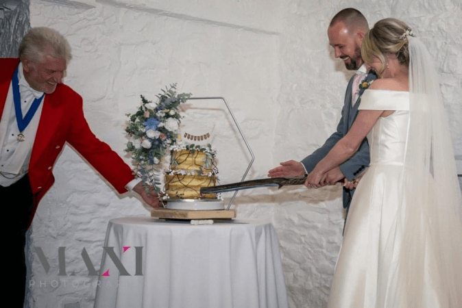 The Distinguished Toastmaster - Photo 6