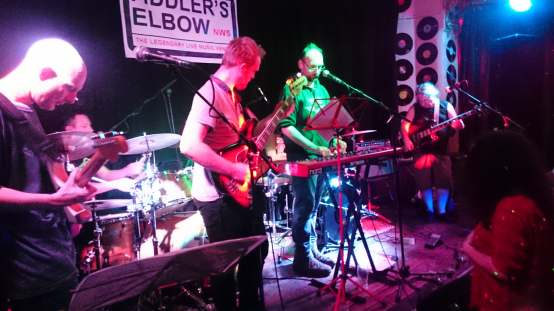 The Grateful Dudes - A Grateful Dead Tribute act - Photo 3