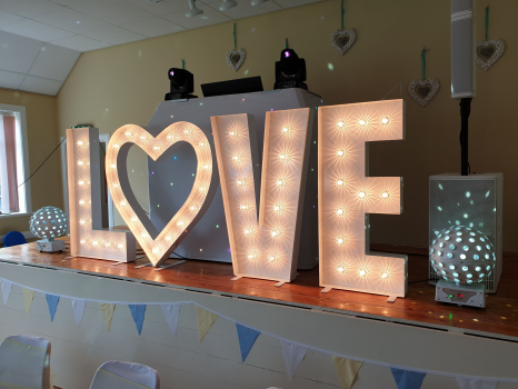Wedding Package + Giant LOVE letters + Photo Booth