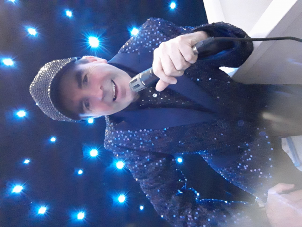 Alan Strong the music man  - Photo 4