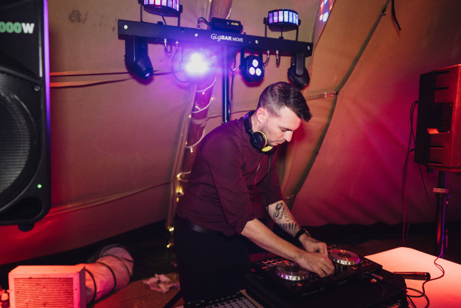 Spectrum DJ & Lighting Hire - Photo 12