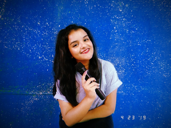 Singer - Photo 18