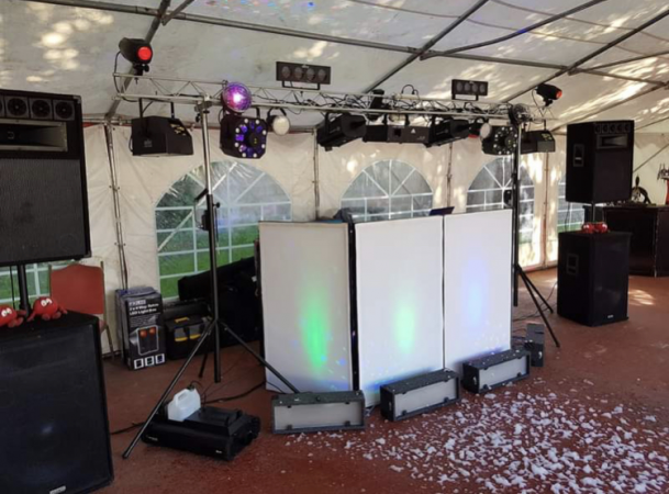 Mobile Disco Roadshow  - Photo 3