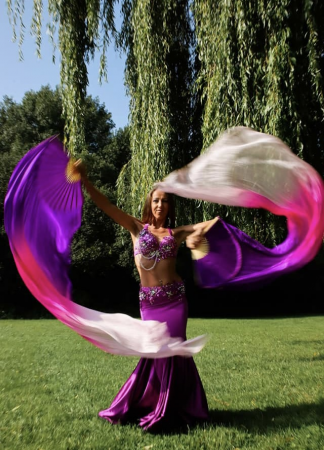 Dancers & Showgirls - Photo 8