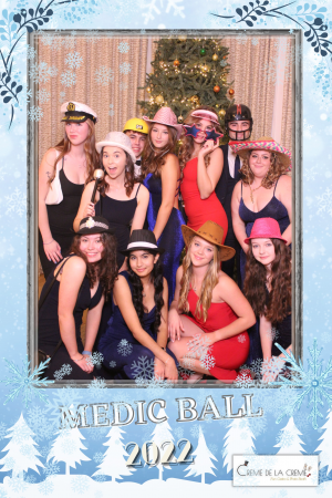 Magic Mirror Hire  - Photo 2